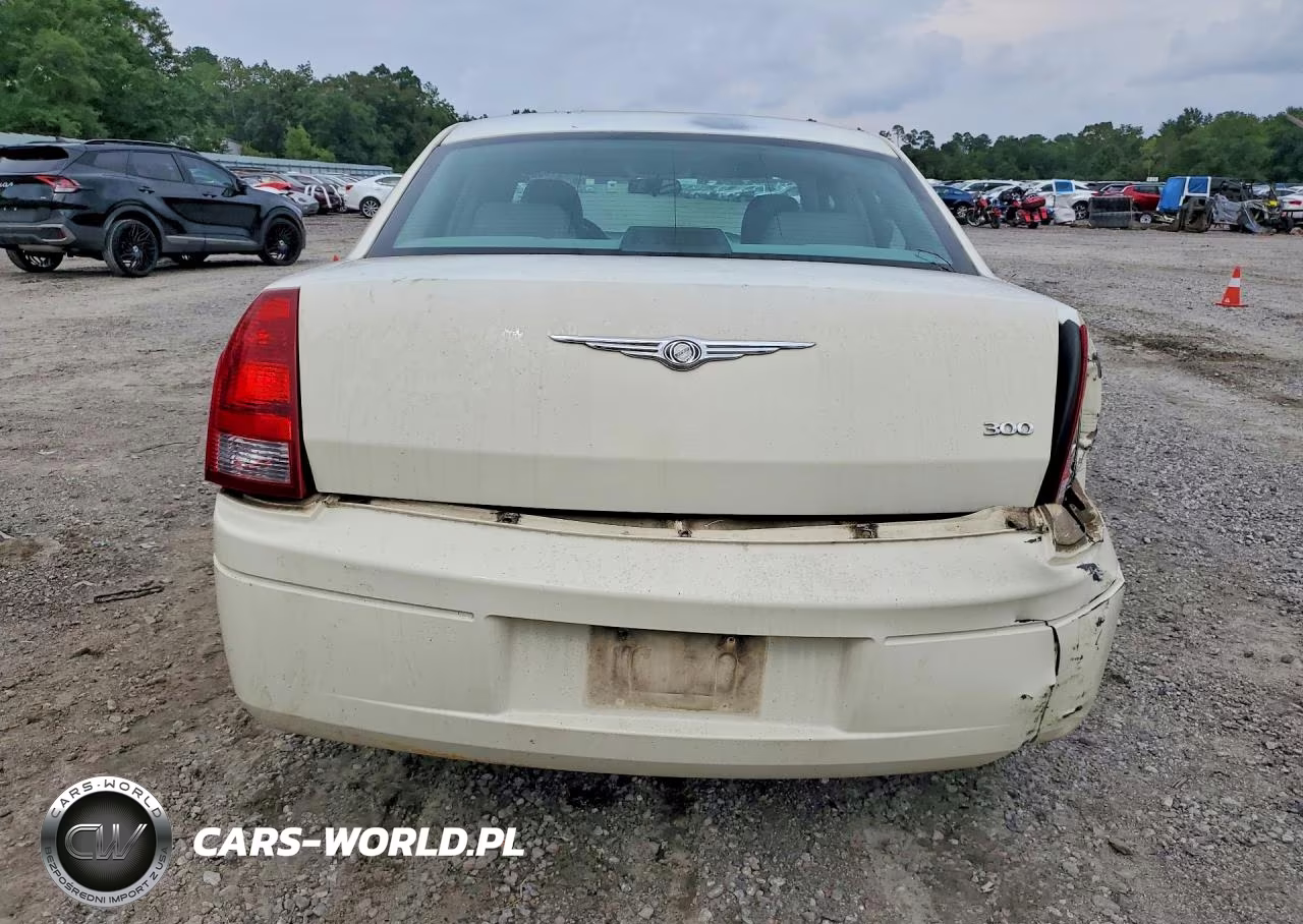 2005 Chrysler 300 VIN:2C3JA43R15H122022 - 6