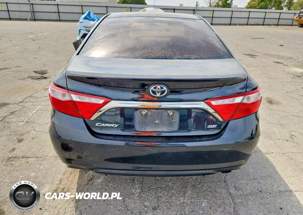 2015 Toyota Camry Se VIN:4T1BF1FK3FU086438 - 6