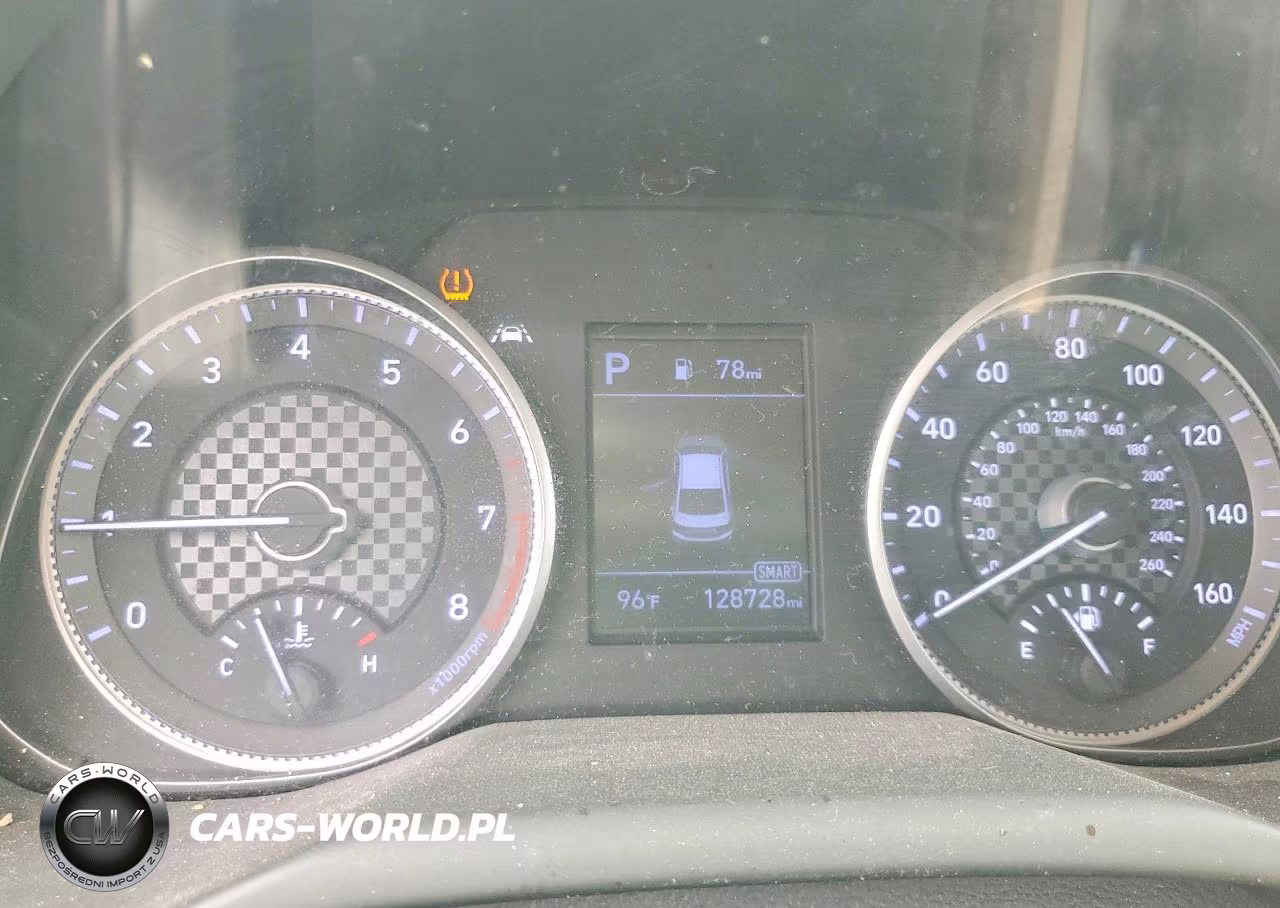 2019 Hyundai Elantra Sel VIN:5NPD84LF1KH480735 - 9