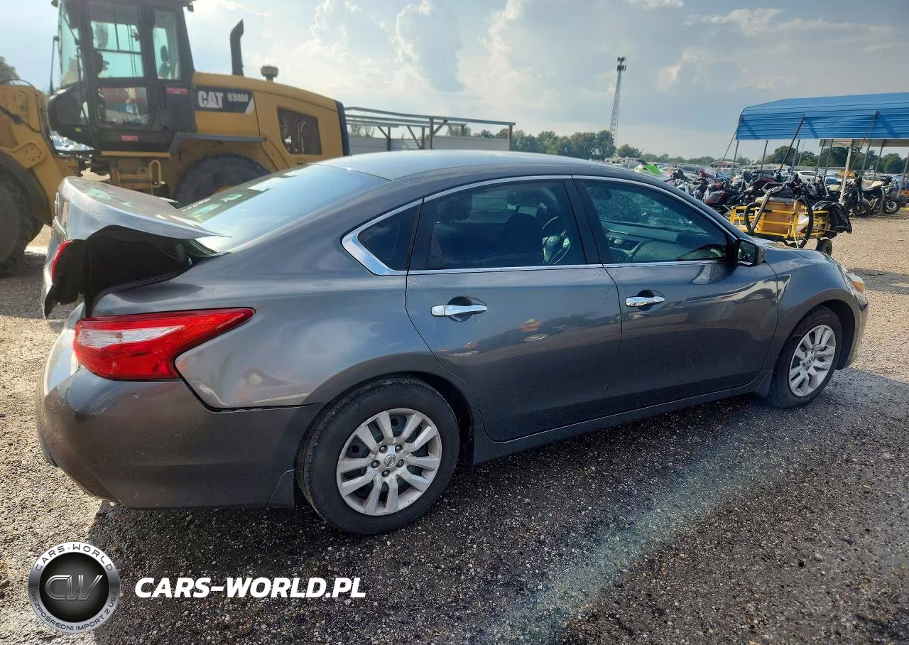 2017 Nissan Altima 2.5 S VIN:1N4AL3AP3HC212531 - 3