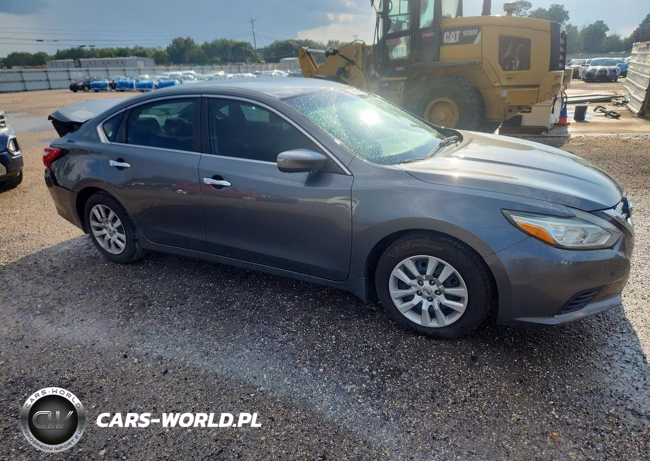 2017 Nissan Altima 2.5 S VIN:1N4AL3AP3HC212531 - 4