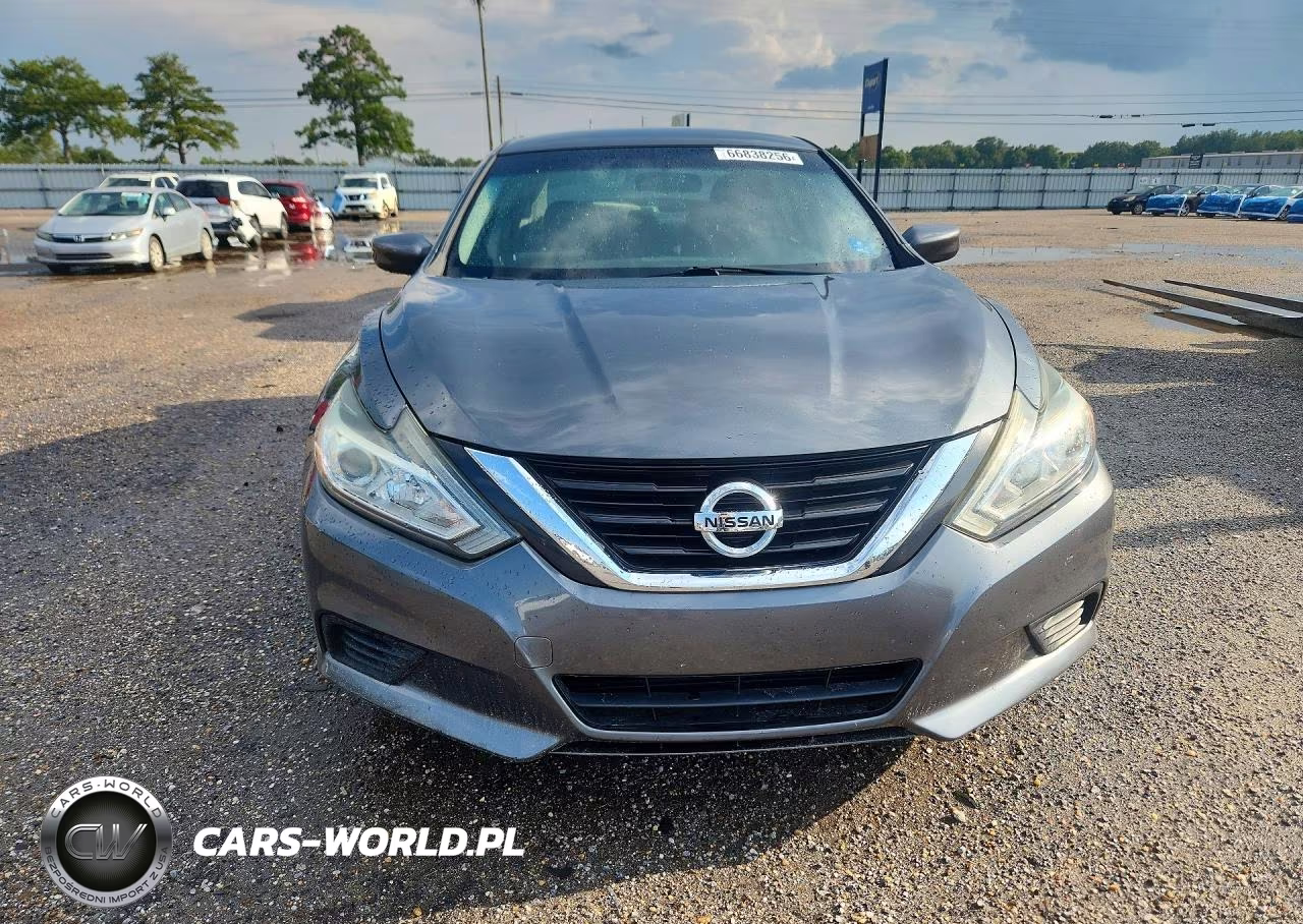 2017 Nissan Altima 2.5 S VIN:1N4AL3AP3HC212531 - 5