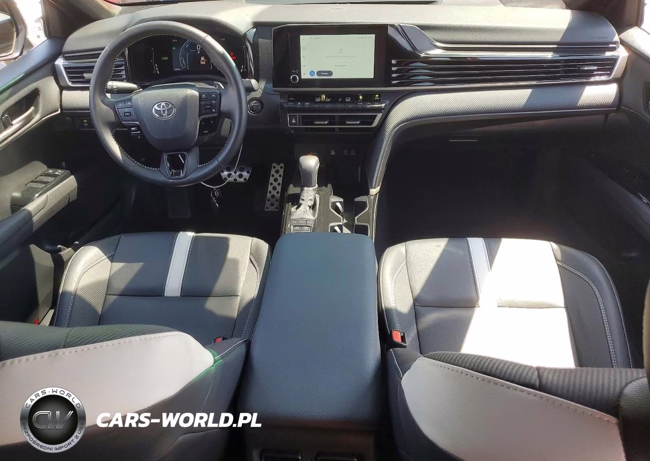2026 Toyota Camry Se VIN:4T1DAACK7TU215613 - 8