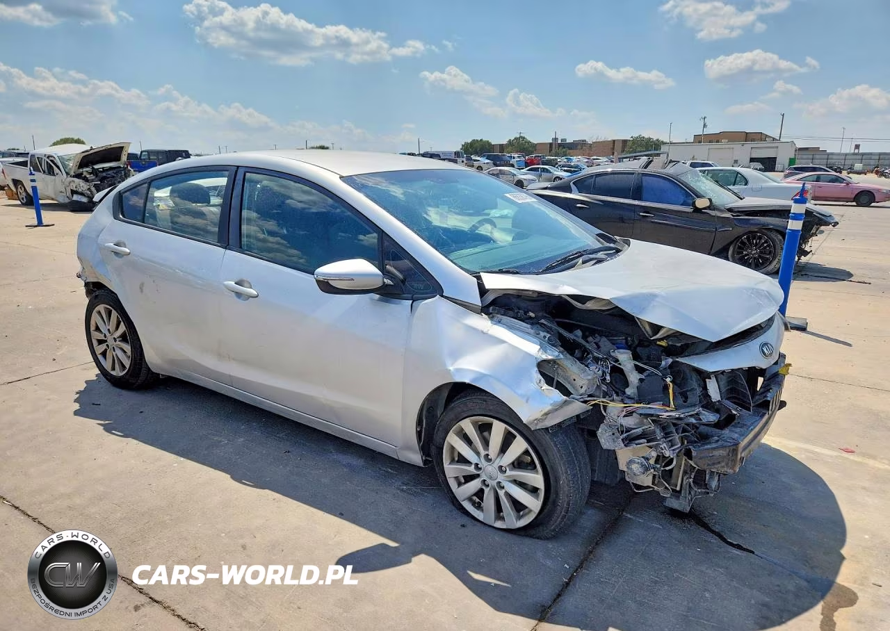 2015 Kia Forte Lx VIN:KNAFX4A65F5257714 - 4