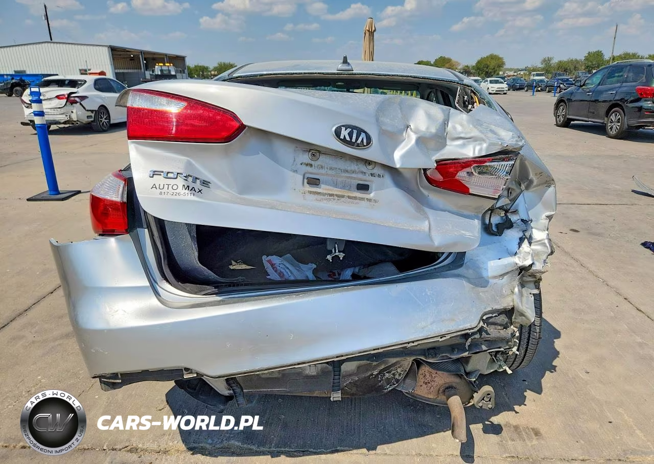 2015 Kia Forte Lx VIN:KNAFX4A65F5257714 - 6