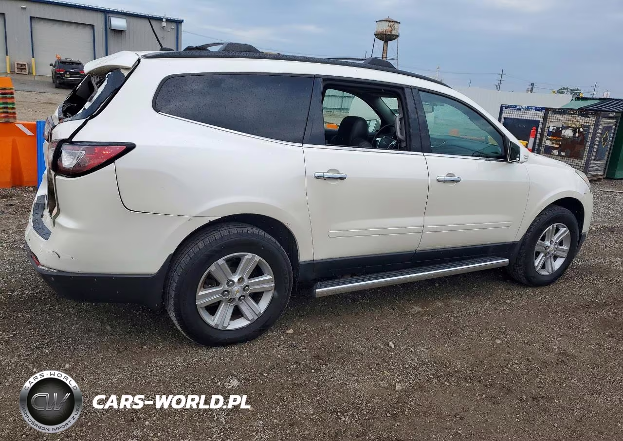 2013 Chevrolet Traverse Lt VIN:1GNKRJKD7DJ104187 - 3