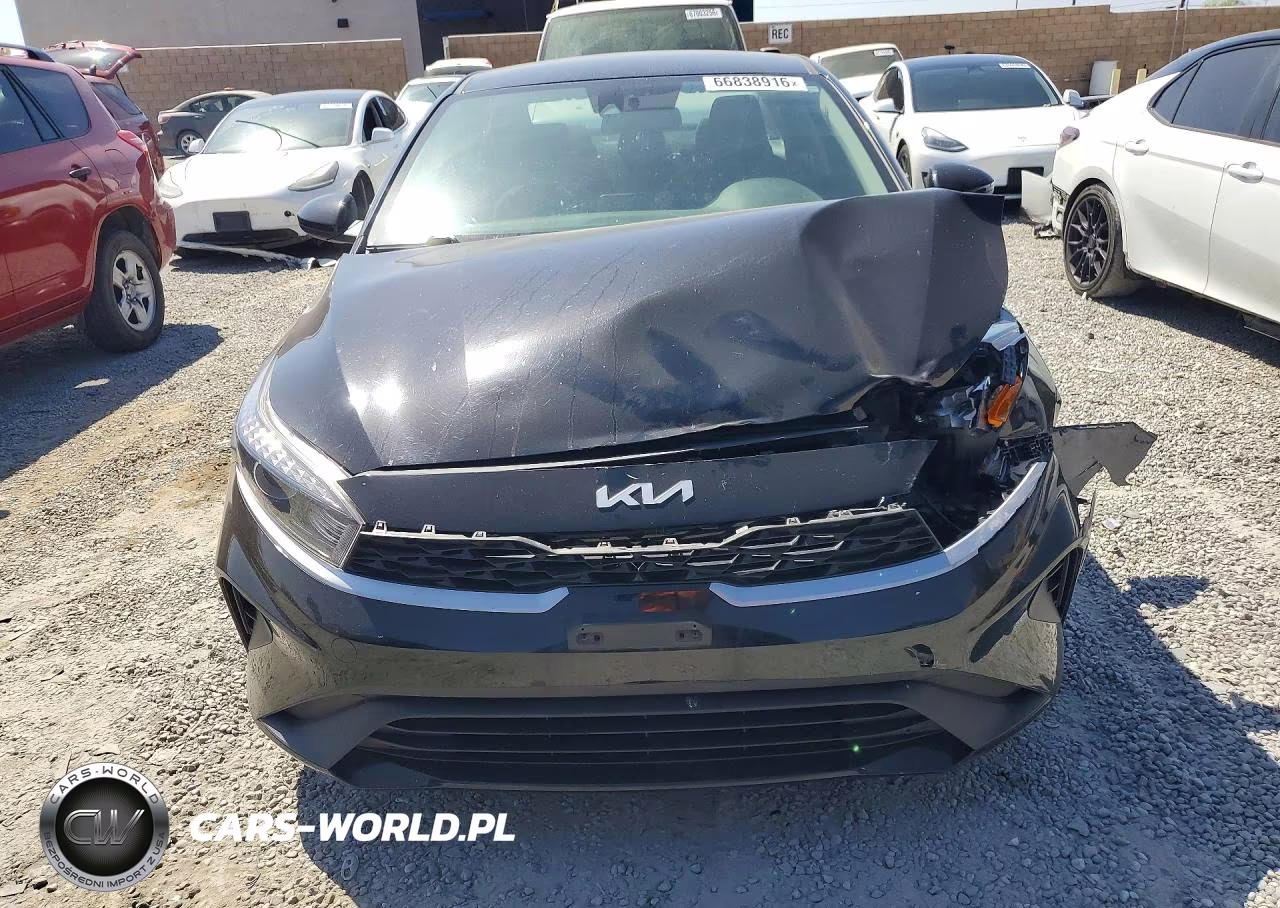 2024 Kia Forte Lxs VIN:3KPF24AD6RE759219 - 5