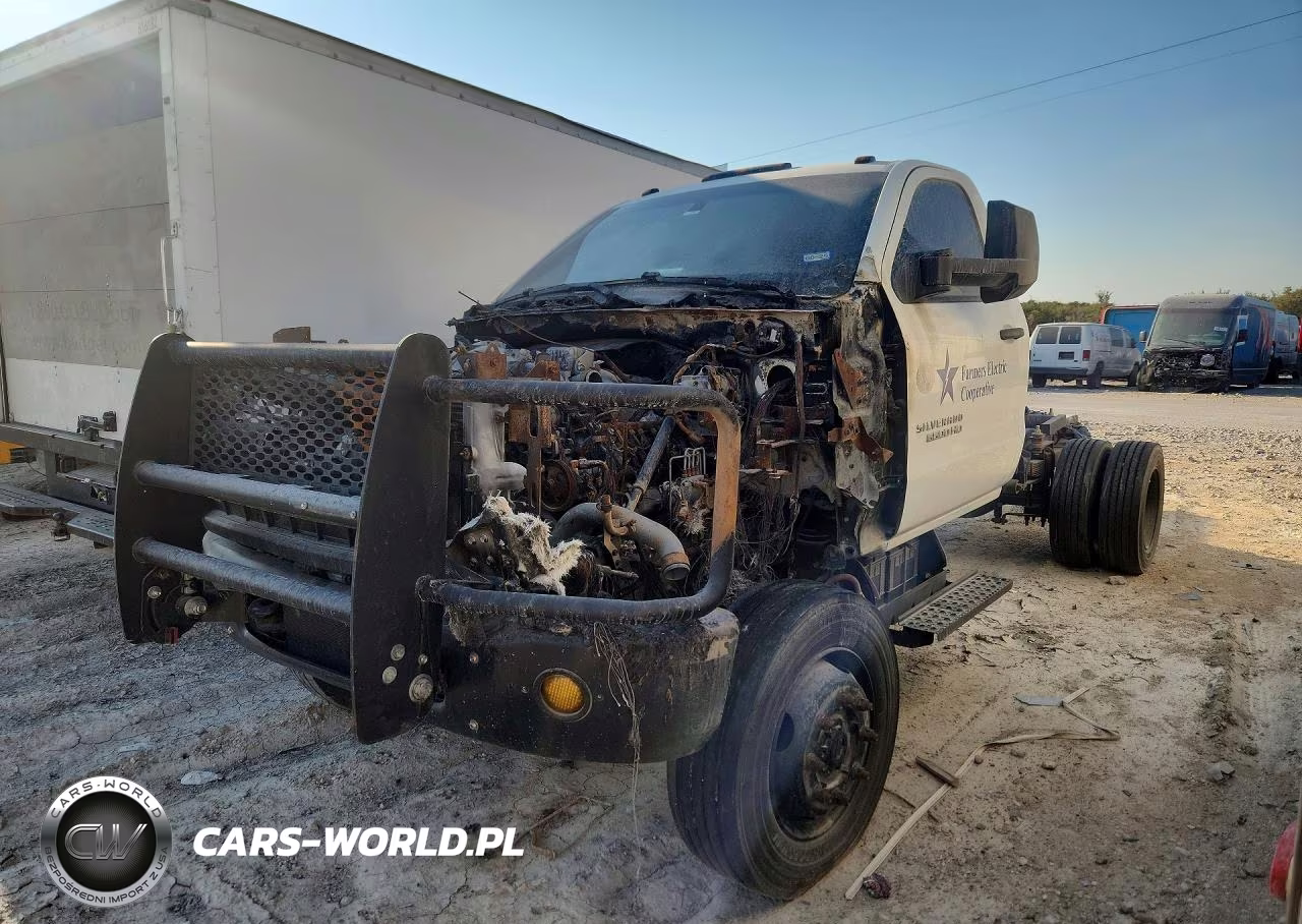 2021 Gm Gm515 Truck Cab And Chassis