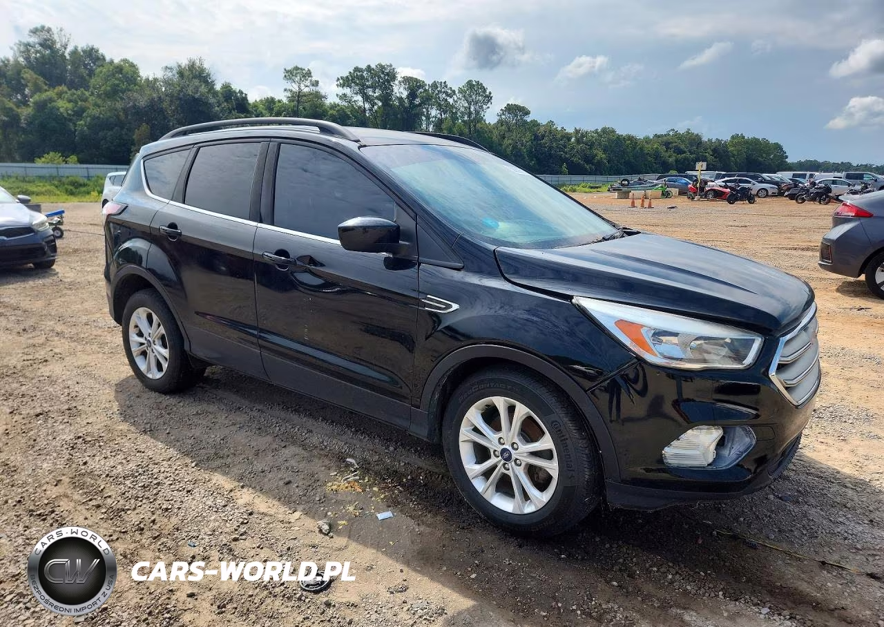 2018 Ford Escape Se VIN:1FMCU0GD7JUD18455 - 4