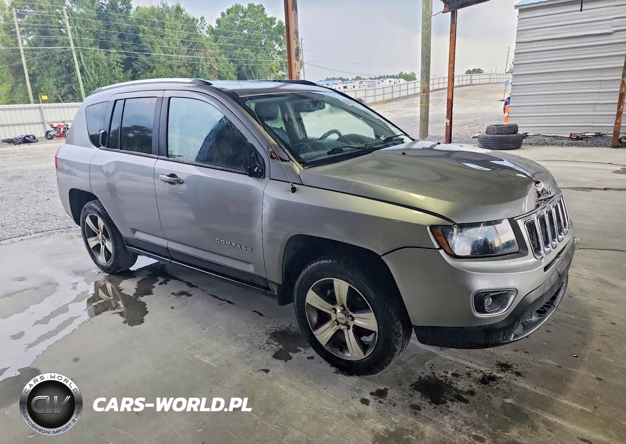 2016 Jeep Compass High Altitude Edition VIN:1C4NJCEA1GD806597 - 4