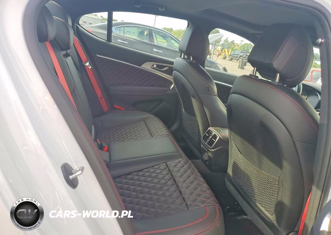 2023 Genesis G70 3.3T Standard VIN:KMTG54TE9PU124576 - 10