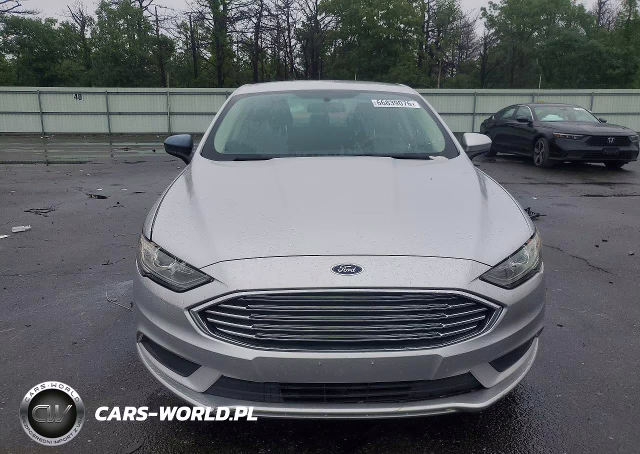 2018 Ford Fusion Se Hybrid VIN:3FA6P0LU8JR170196 - 5