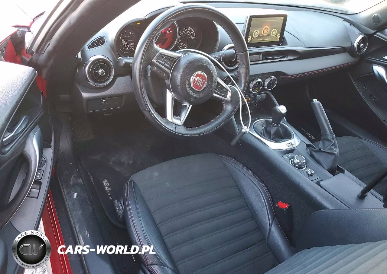 2018 Fiat 124 Spider Classica VIN:JC1NFAEK0J0135417 - 8