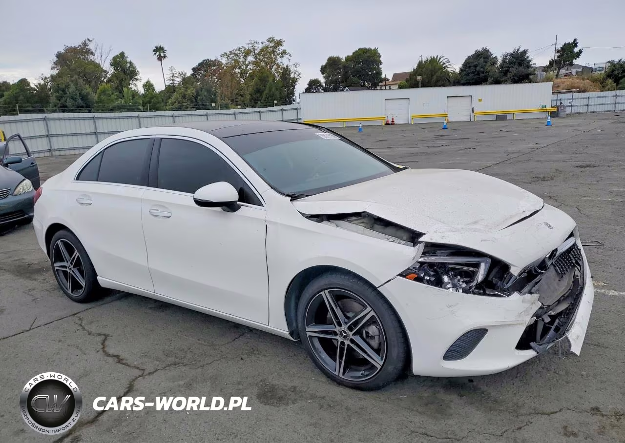 2021 Mercedes-Benz A 220 VIN:W1K3G4EB4MJ314654 - 4