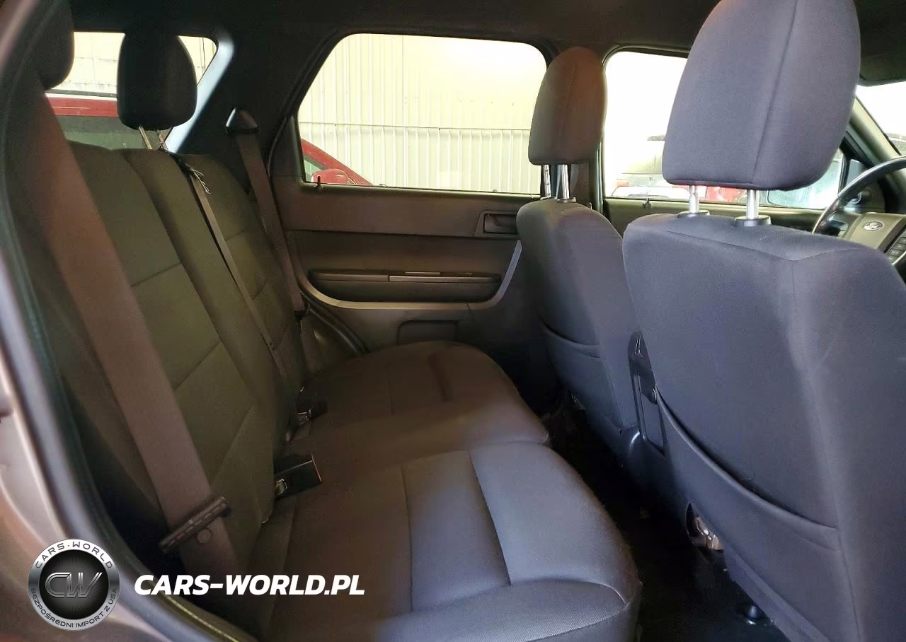 2010 Ford Escape Xlt VIN:1FMCU9DG0AKC52250 - 11