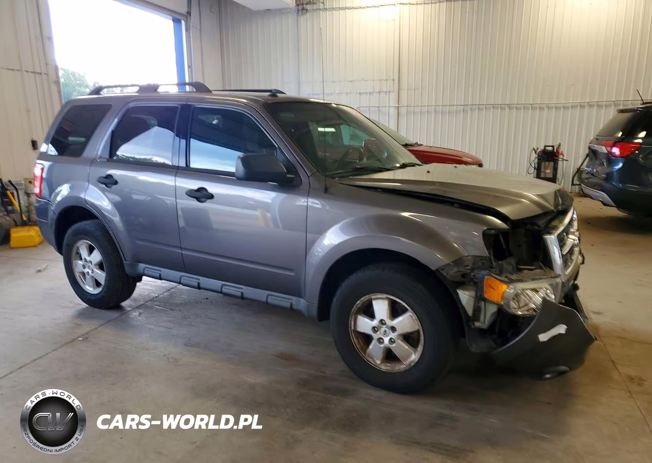 2010 Ford Escape Xlt VIN:1FMCU9DG0AKC52250 - 4