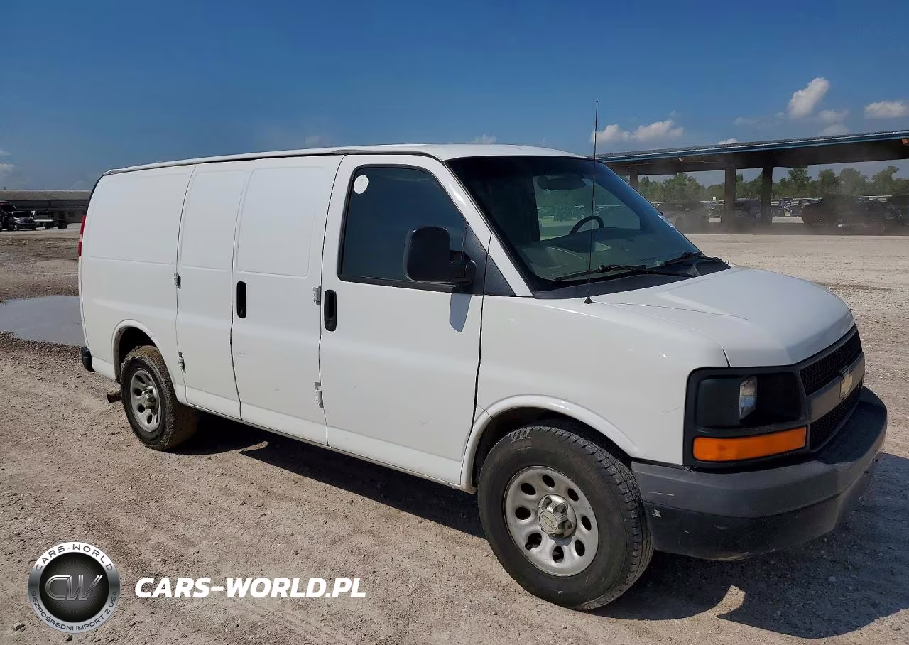 2014 Chevrolet Express G1500 VIN:1GCSGAFX1E1112032 - 4