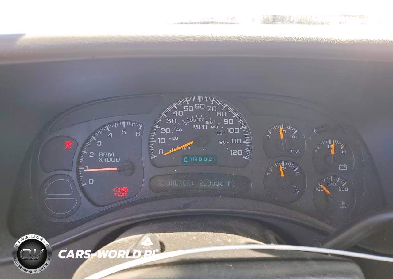 2005 Chevrolet Silverado C1500 VIN:1GCEC19V45Z121053 - 9