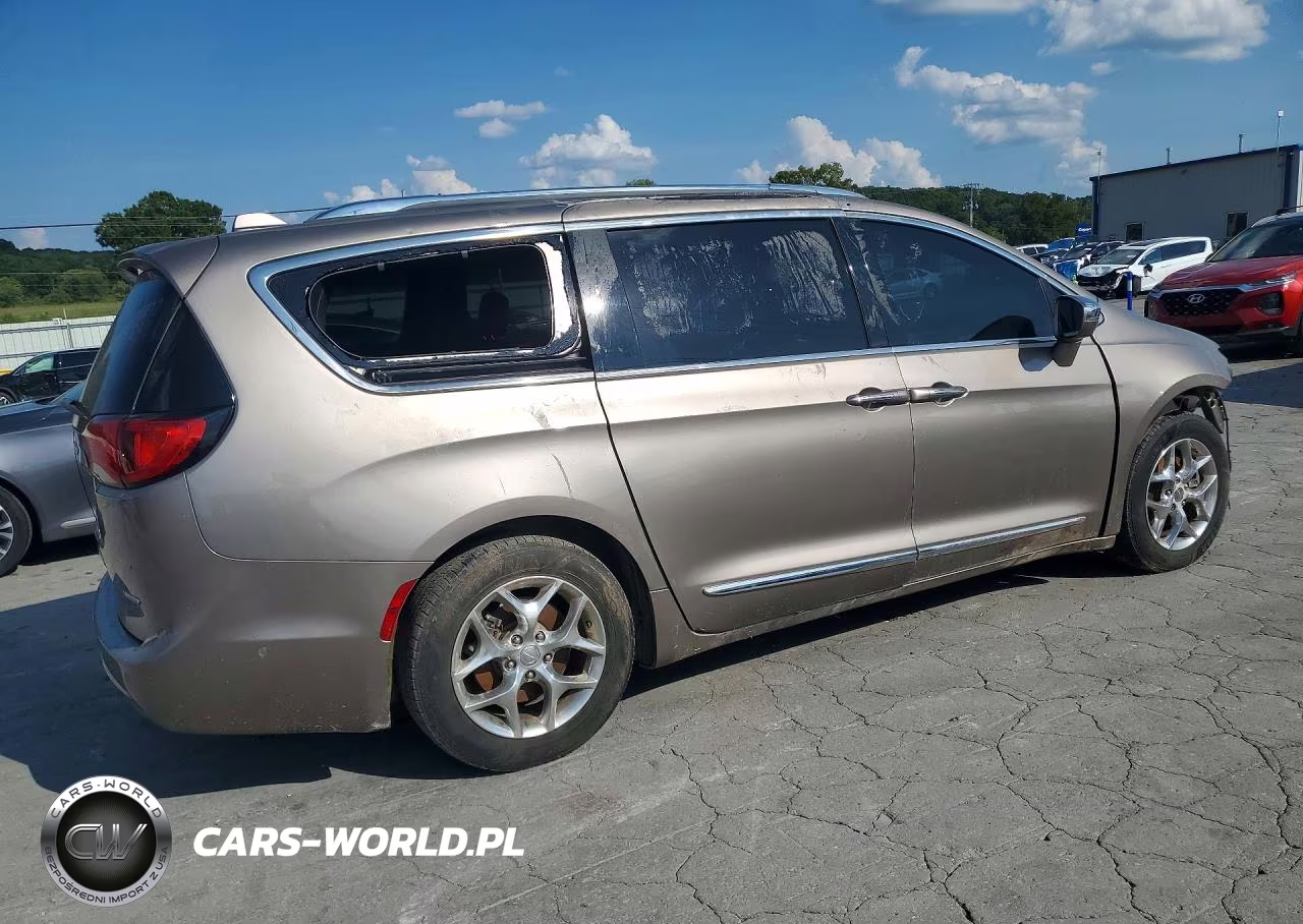 2017 Chrysler Pacifica Limited VIN:2C4RC1GG7HR770608 - 3