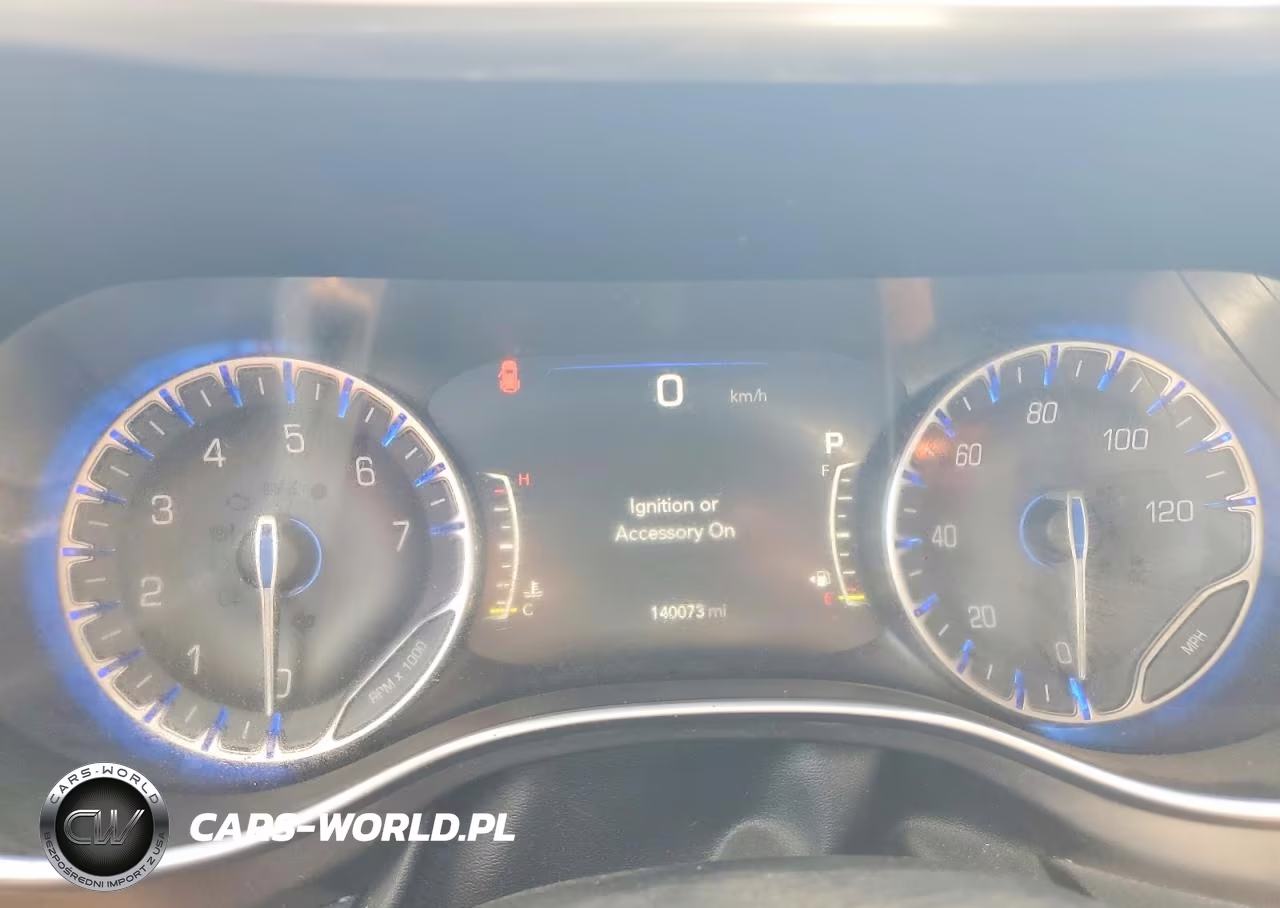 2017 Chrysler Pacifica Limited VIN:2C4RC1GG7HR770608 - 9