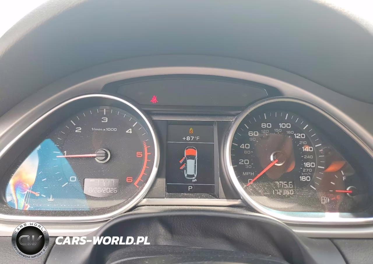 2015 Audi Q7 Tdi Premium Plus VIN:WA1LMAFE0FD015779 - 9