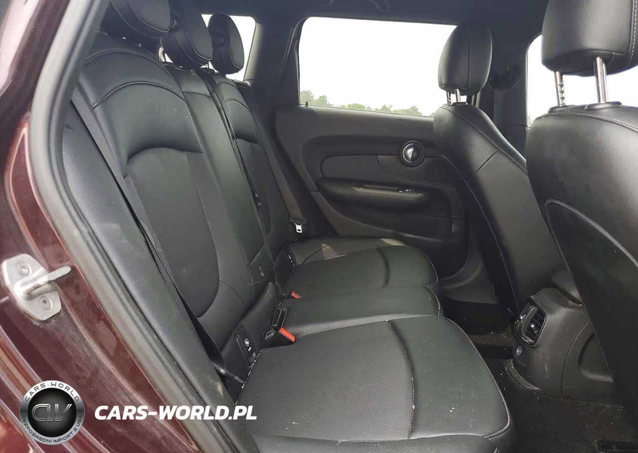 2017 Mini Cooper Clubman VIN:WMWLN5C52H2E31734 - 10