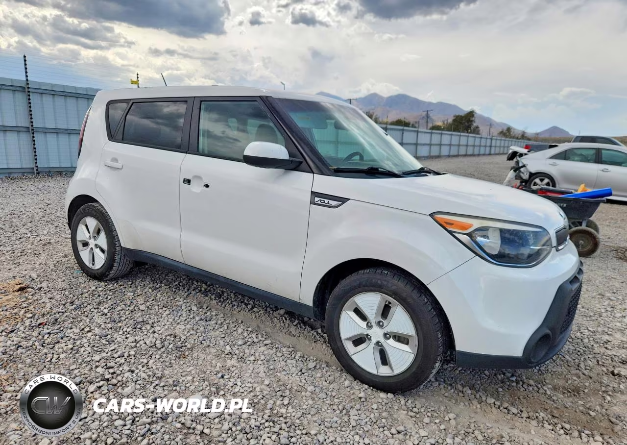2015 Kia Soul Base VIN:KNDJN2A27F7179462 - 4