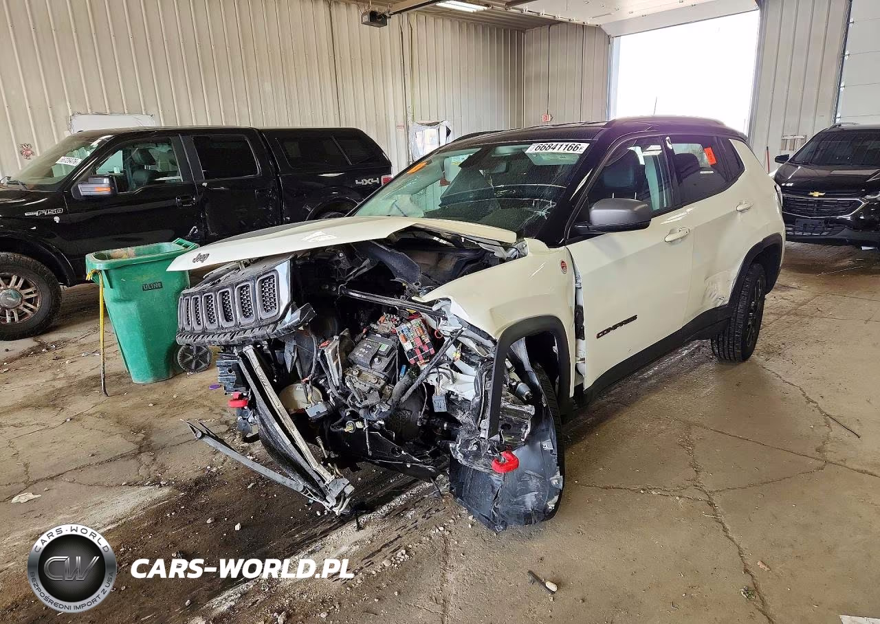 2018 Jeep Compass Trailhawk VIN:3C4NJDDB1JT501795 - 1