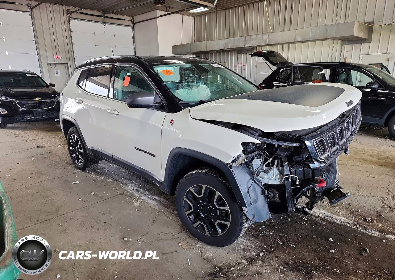 2018 Jeep Compass Trailhawk VIN:3C4NJDDB1JT501795 - 4