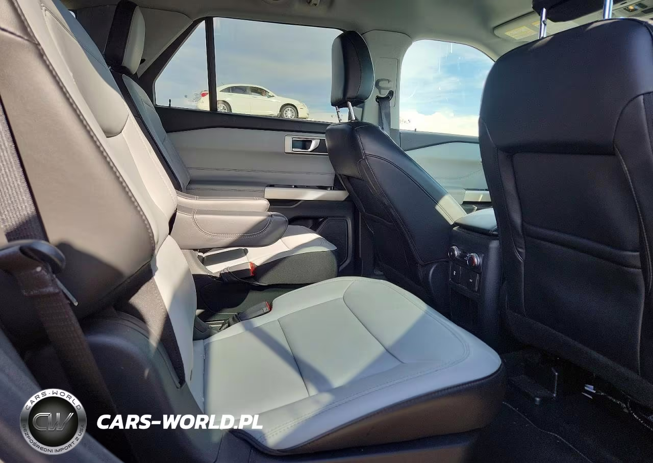 2021 Ford Explorer Xlt VIN:1FMSK7DH7MGB71011 - 11