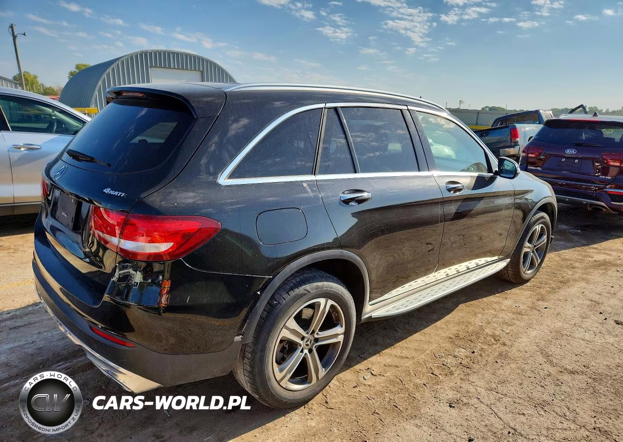 2017 Mercedes-Benz Glc 300 4Matic VIN:WDC0G4KBXHV011467 - 3