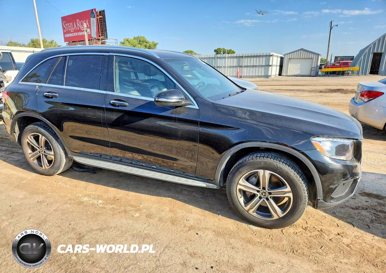 2017 Mercedes-Benz Glc 300 4Matic VIN:WDC0G4KBXHV011467 - 4