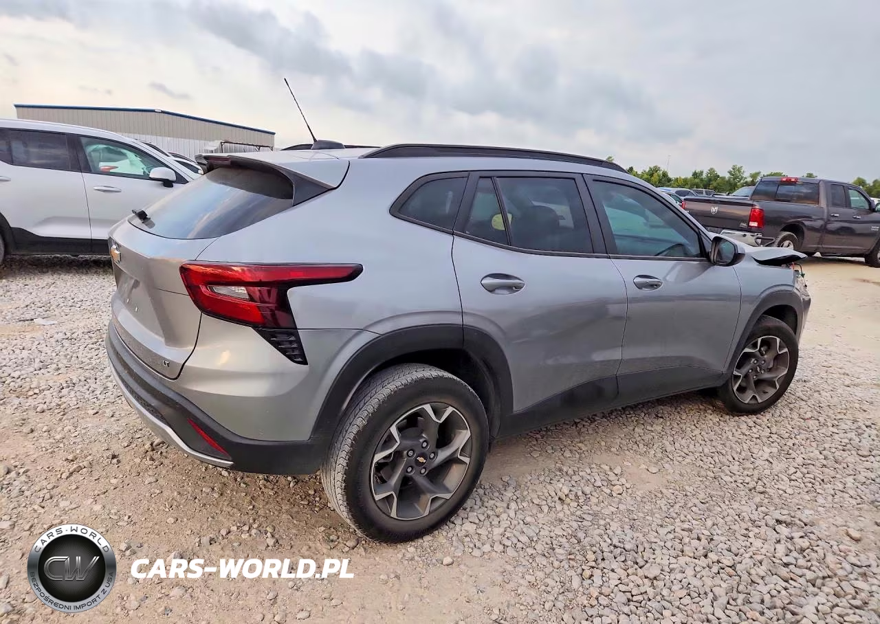 2025 Chevrolet Trax 1Lt VIN:KL77LHEP4SC120392 - 3