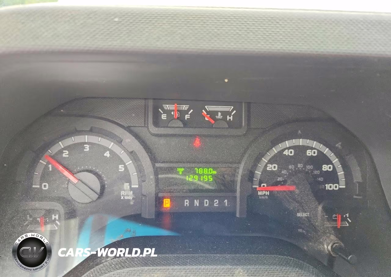 2013 Ford Econoline E150 Van VIN:1FTNE1EW4DDA62381 - 9