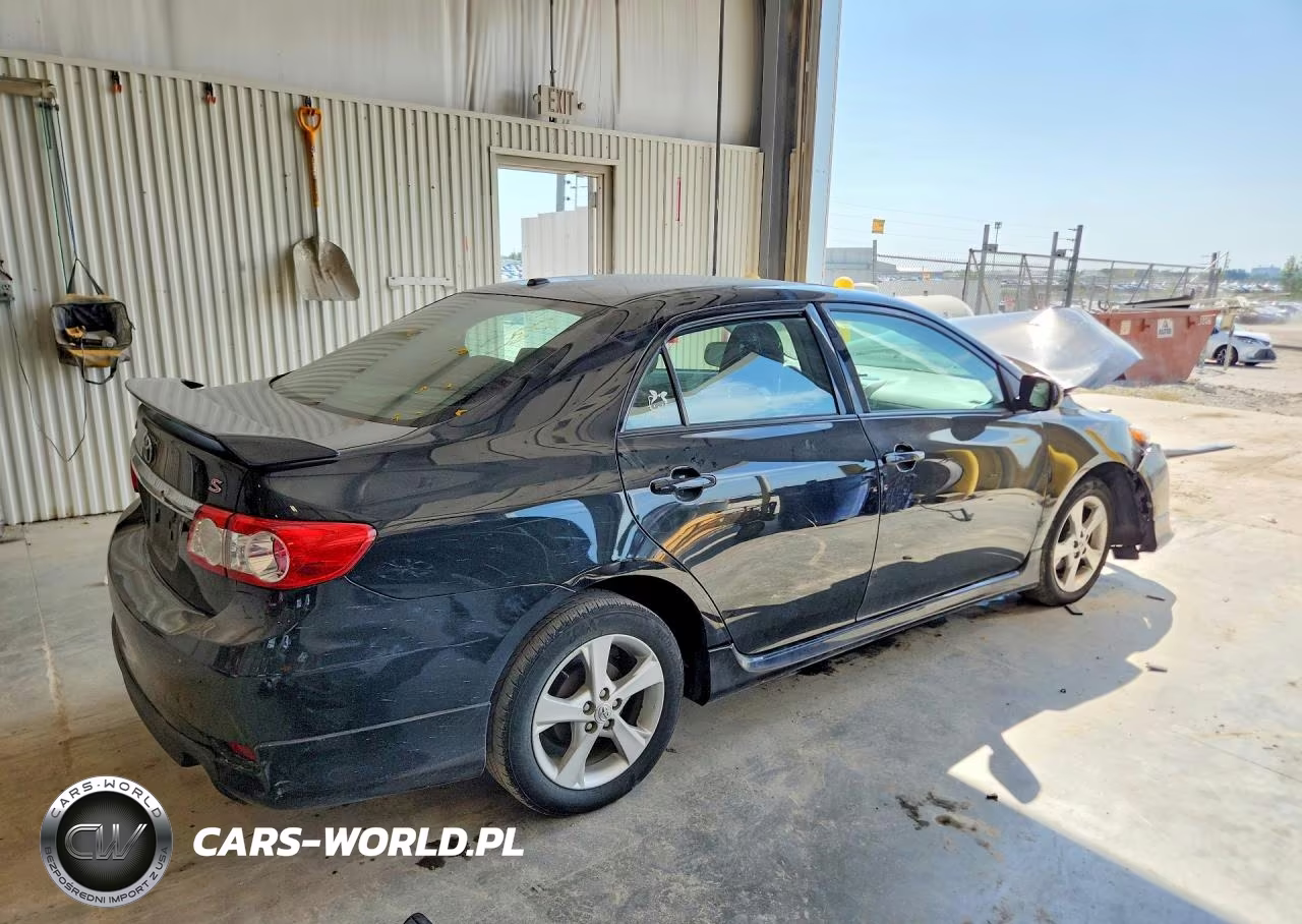 2011 Toyota Corolla S VIN:2T1BU4EE7BC742431 - 3