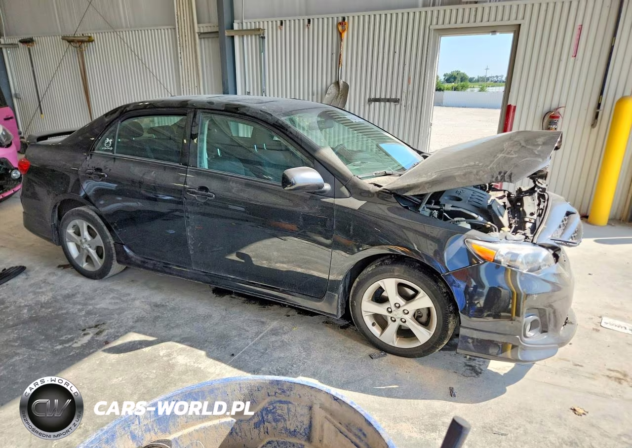 2011 Toyota Corolla S VIN:2T1BU4EE7BC742431 - 4