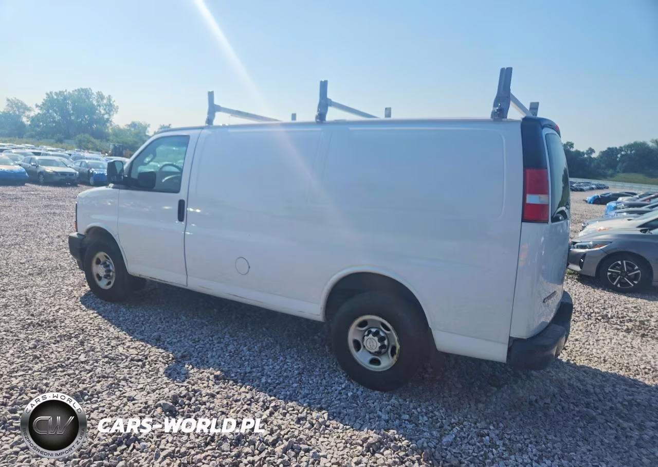 2017 Chevrolet Express G3500 VIN:1GCZGGFG6H1103218 - 2