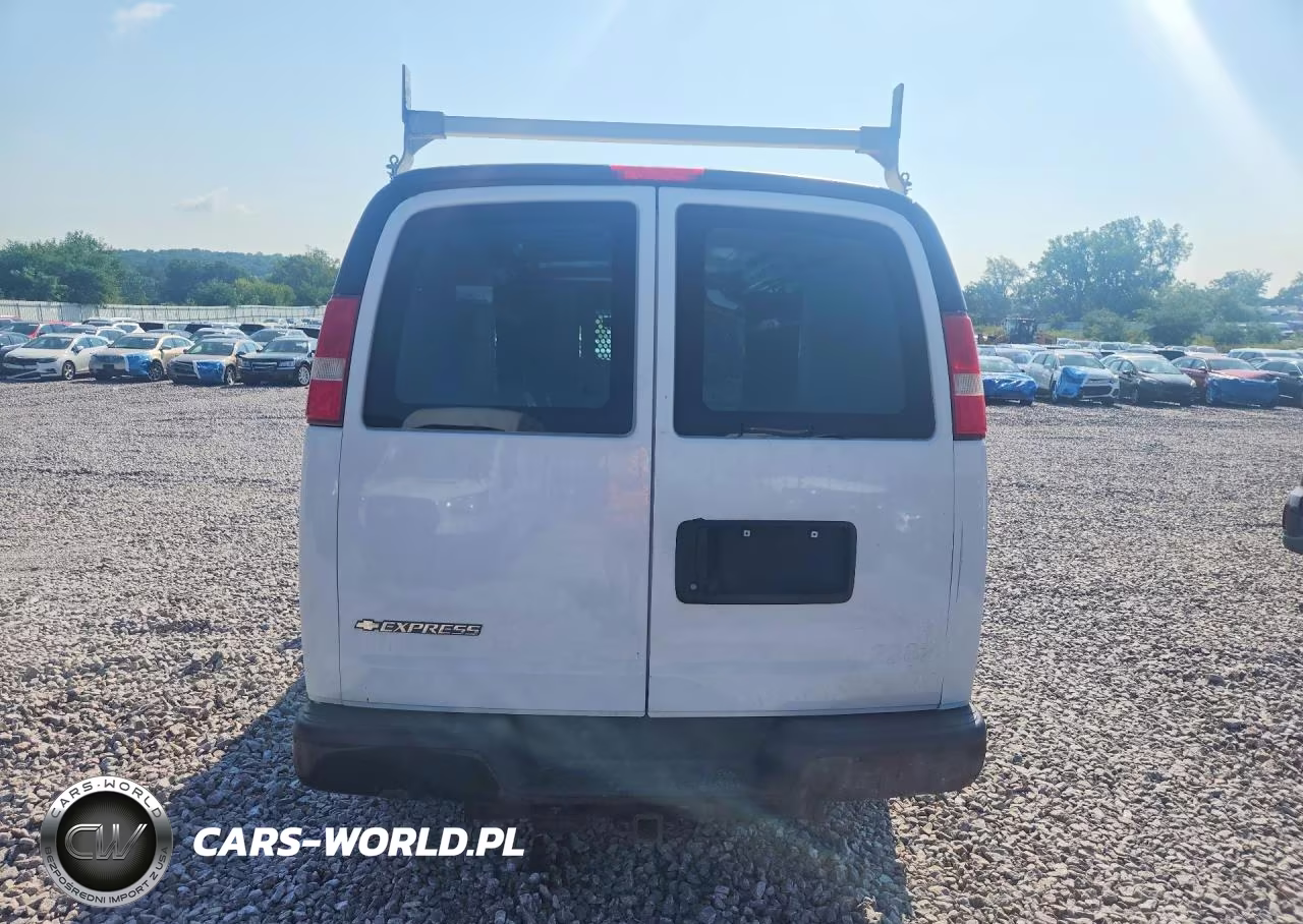 2017 Chevrolet Express G3500 VIN:1GCZGGFG6H1103218 - 6