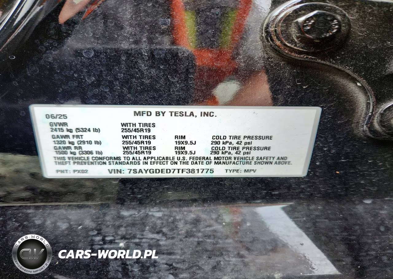 2026 Tesla Model Y VIN:7SAYGDED7TF381775 - 13