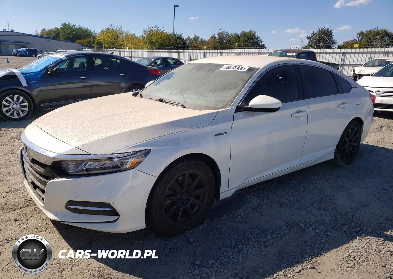 2018 Honda Accord Hybrid VIN:1HGCV3F16JA000338 - 1