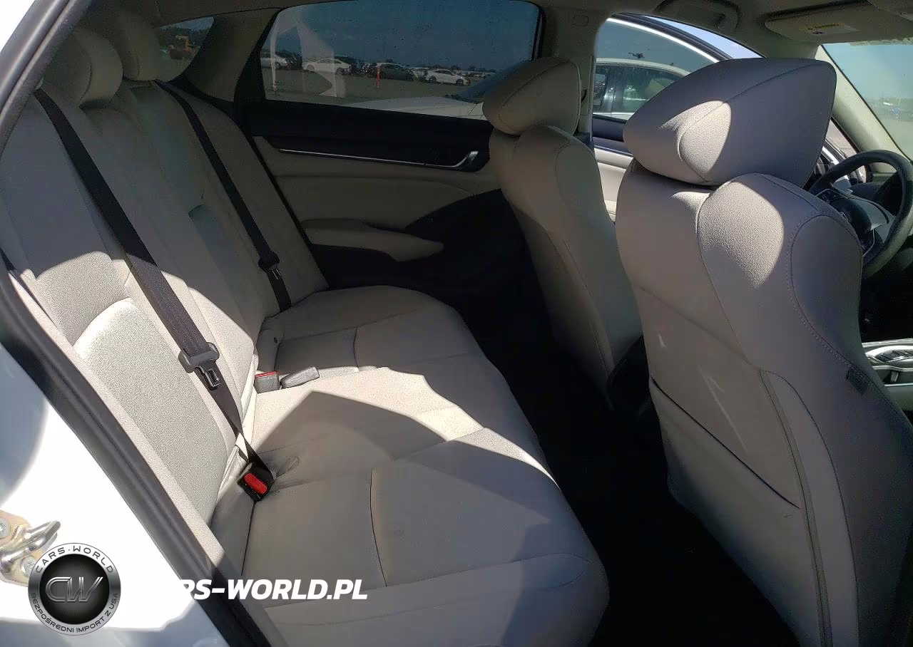 2018 Honda Accord Hybrid VIN:1HGCV3F16JA000338 - 10