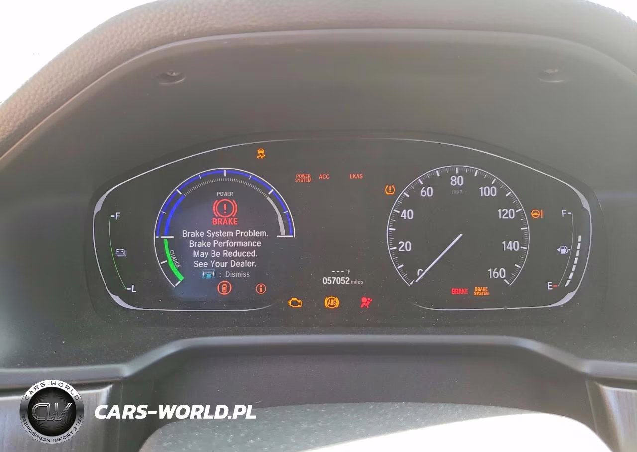 2018 Honda Accord Hybrid VIN:1HGCV3F16JA000338 - 9
