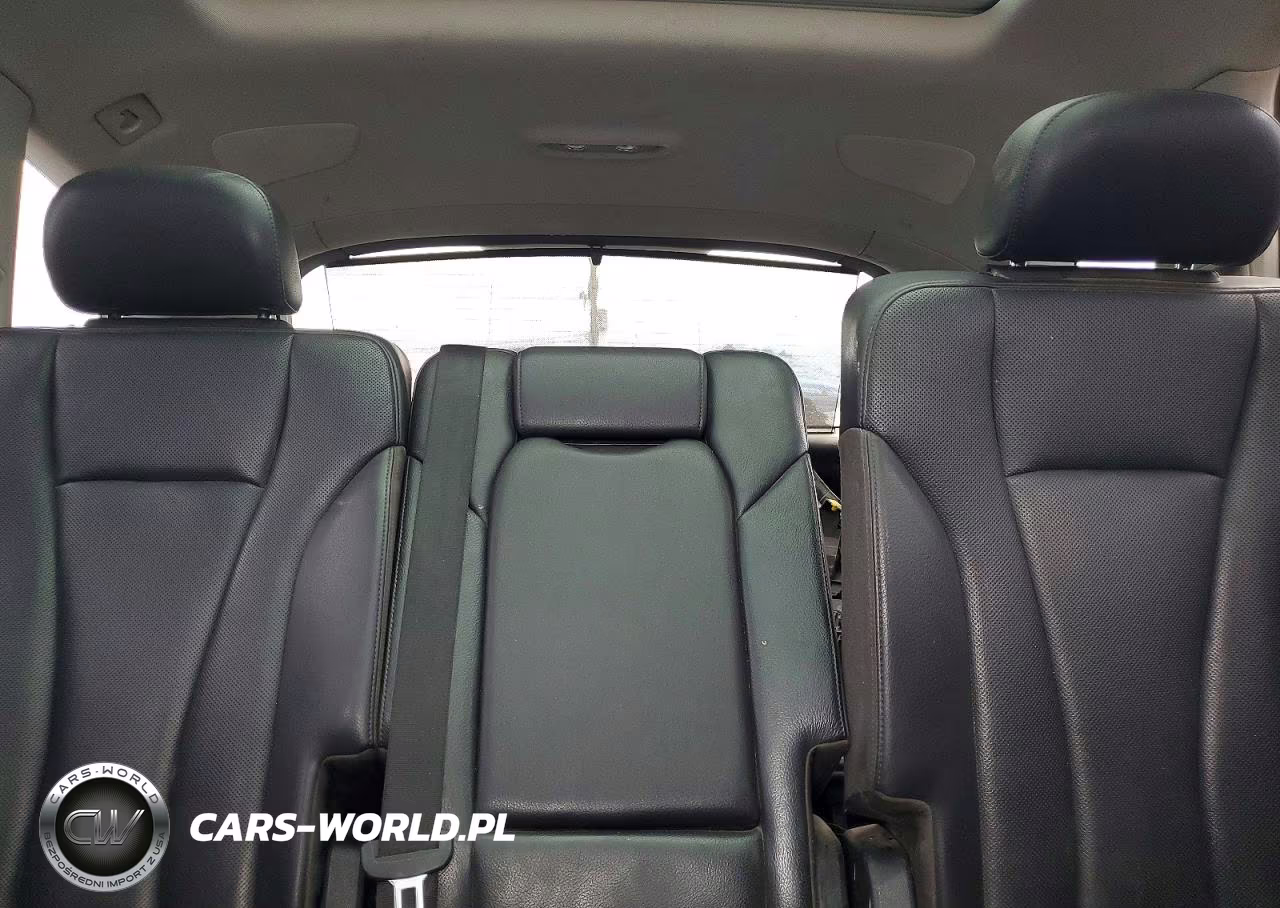 2019 Audi Q7 Premium Plus VIN:WA1LHAF77KD024947 - 10