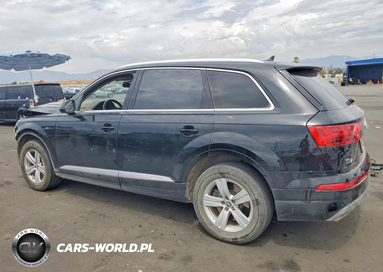 2019 Audi Q7 Premium Plus VIN:WA1LHAF77KD024947 - 2