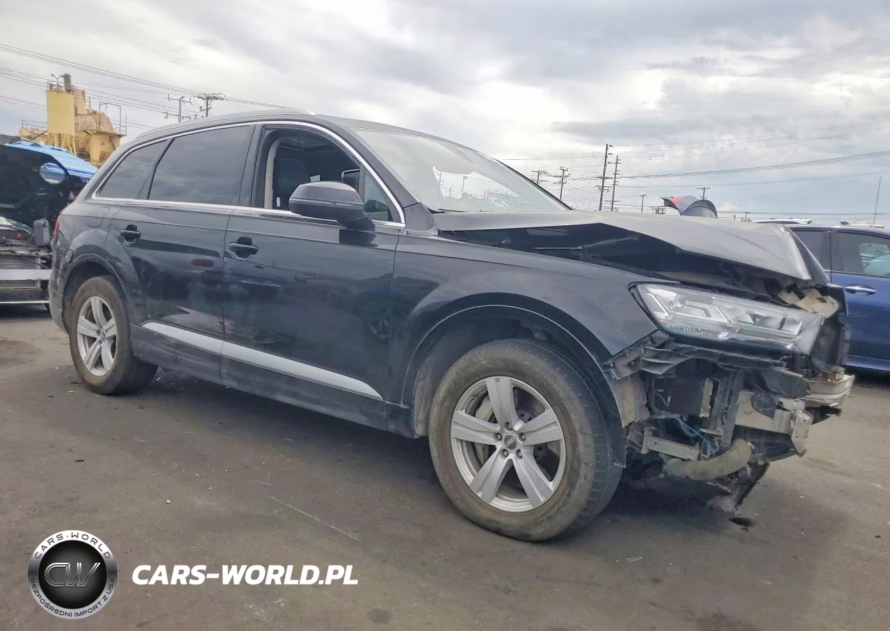 2019 Audi Q7 Premium Plus VIN:WA1LHAF77KD024947 - 4