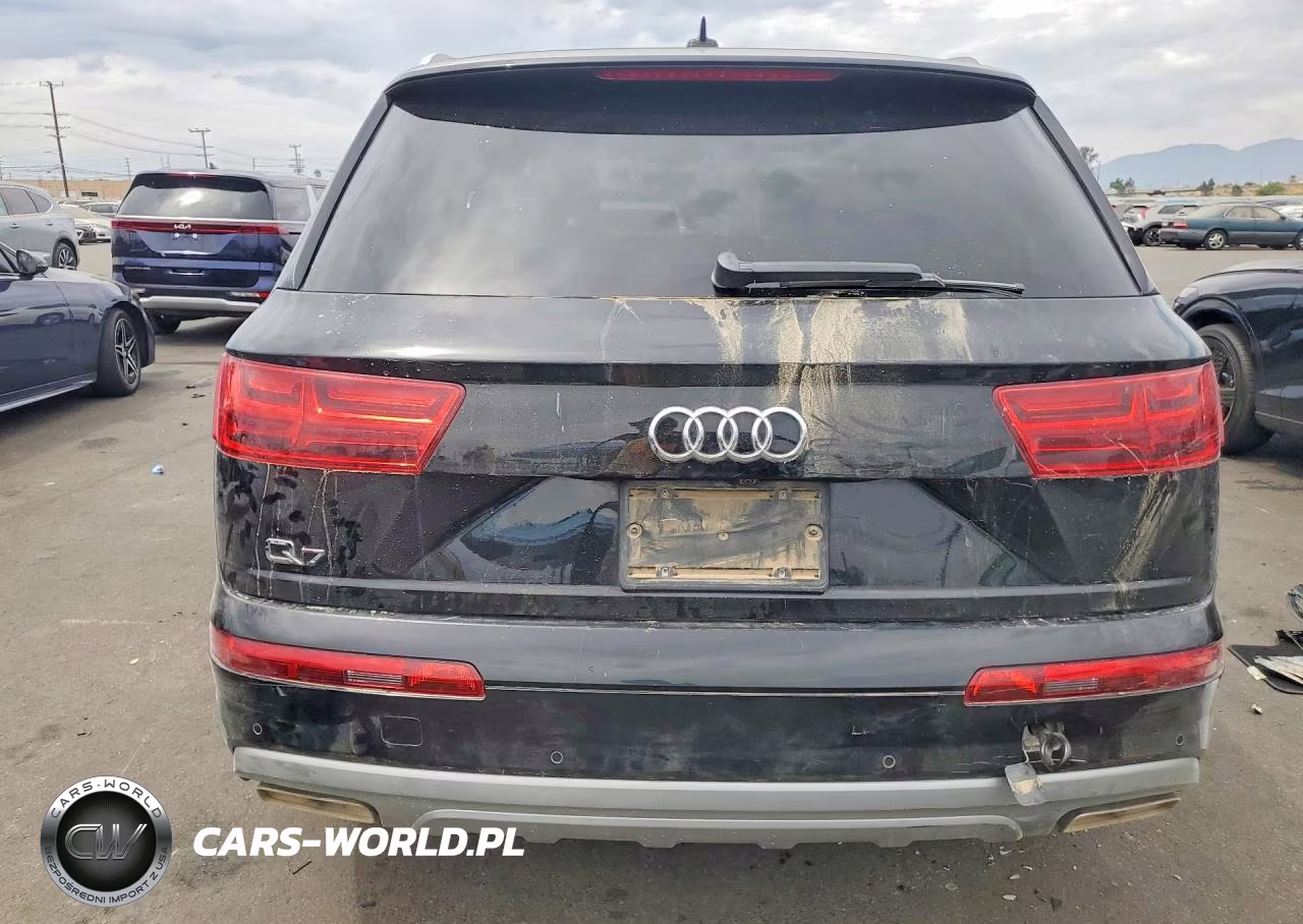 2019 Audi Q7 Premium Plus VIN:WA1LHAF77KD024947 - 6