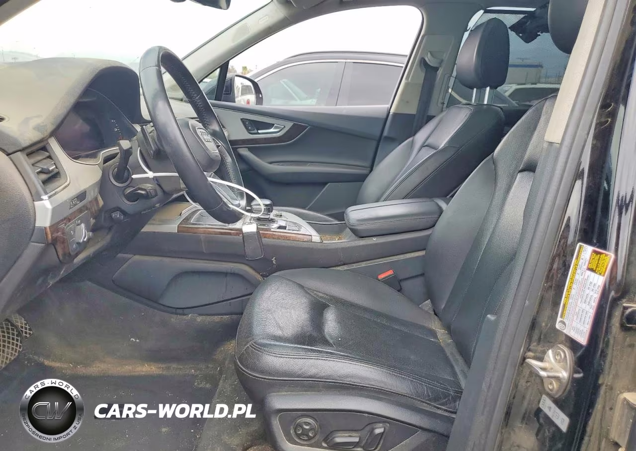 2019 Audi Q7 Premium Plus VIN:WA1LHAF77KD024947 - 7