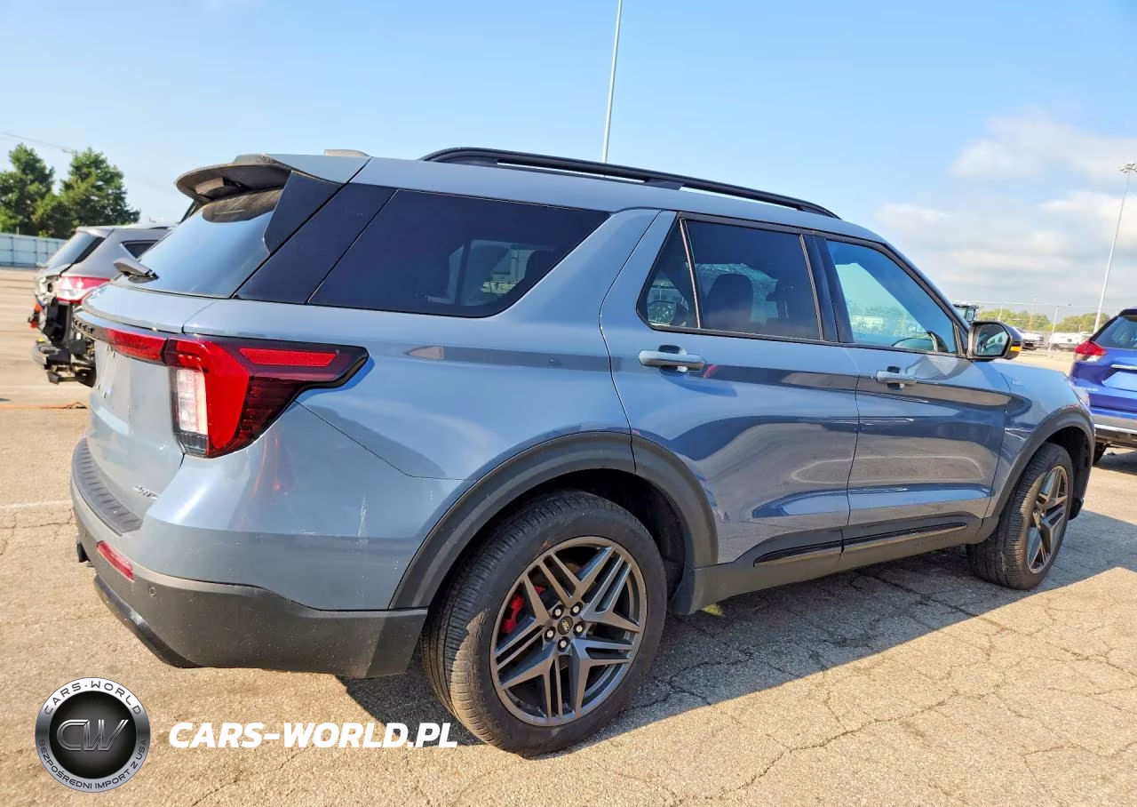 2025 Ford Explorer St-Line VIN:1FMUK8KH2SGC04785 - 3