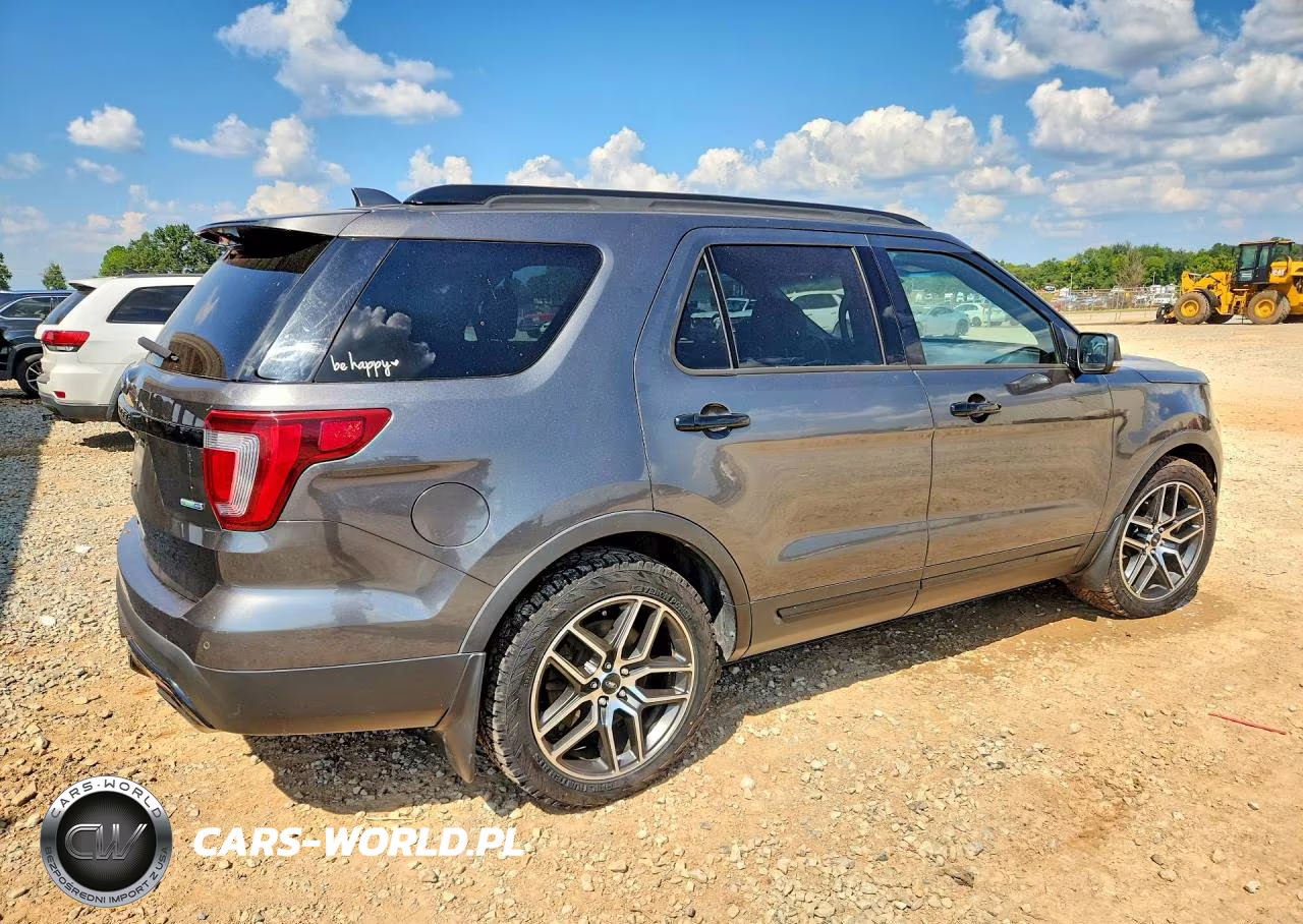 2016 Ford Explorer Sport VIN:1FM5K8GT3GGA80390 - 3