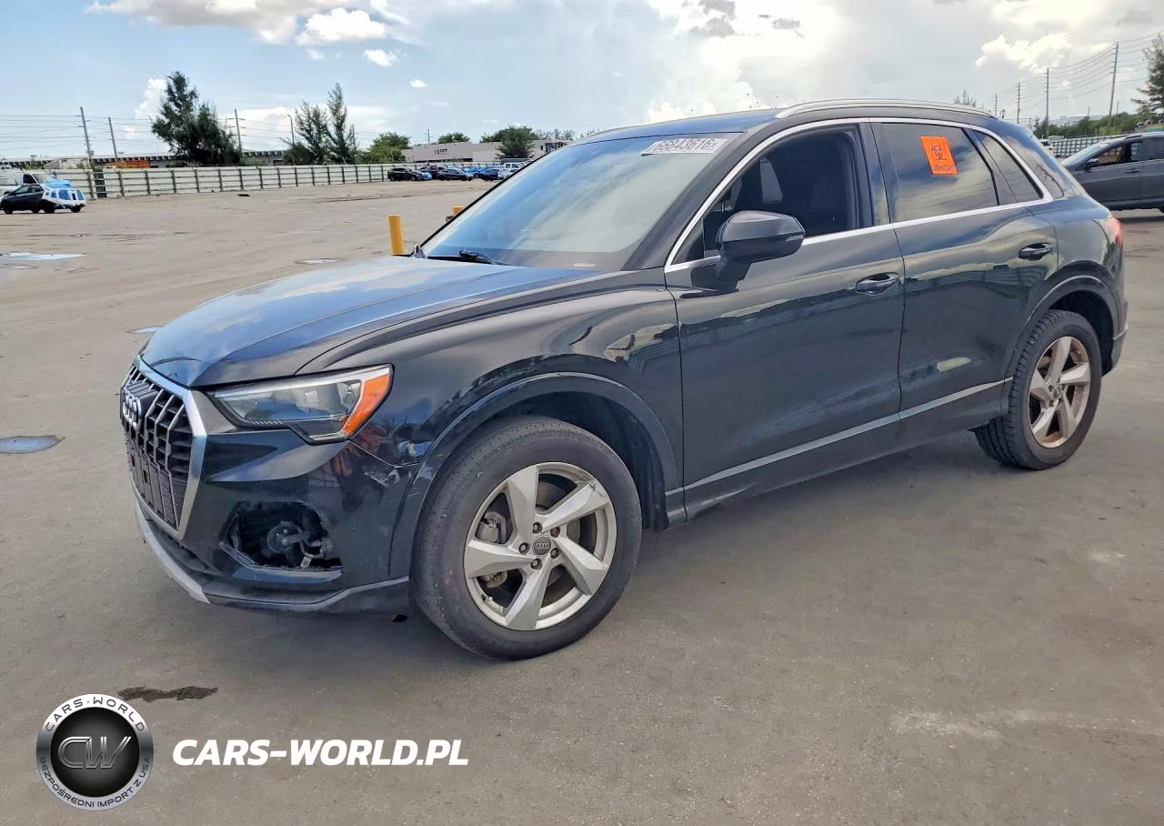 2019 Audi Q3 Premium